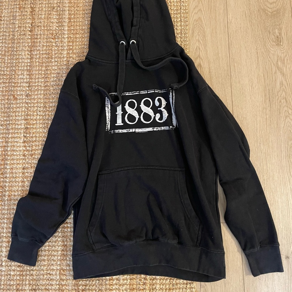 1883 hoodie